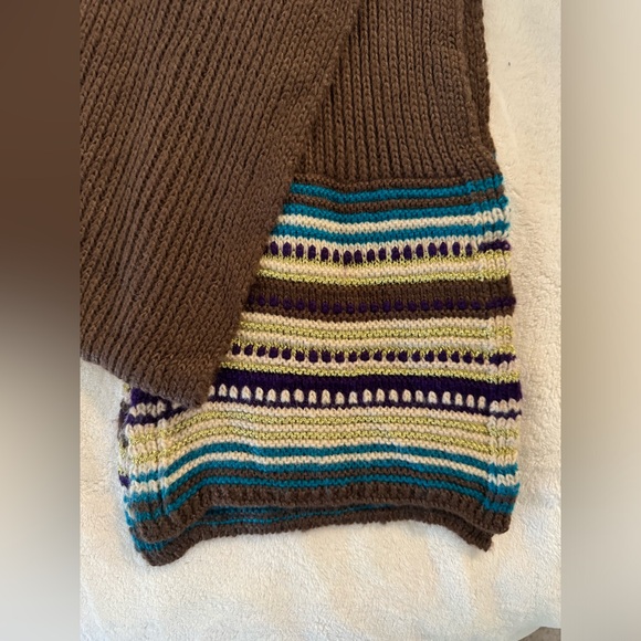 Scarf & Hat Knit -Brown With ,metallic Detail combo from Fownes - Picture 4 of 9